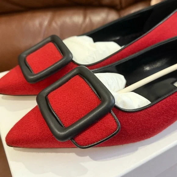 Manolo Blahnik Scarlet Red Pumps with Black Accents - Picture 3 of 5